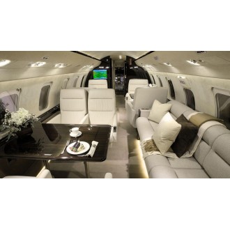 Bombardier Challenger 605